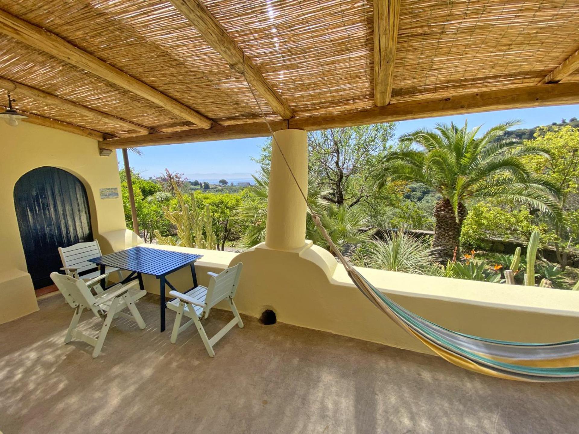 Casa Scirocco Lipari Villa Екстериор снимка